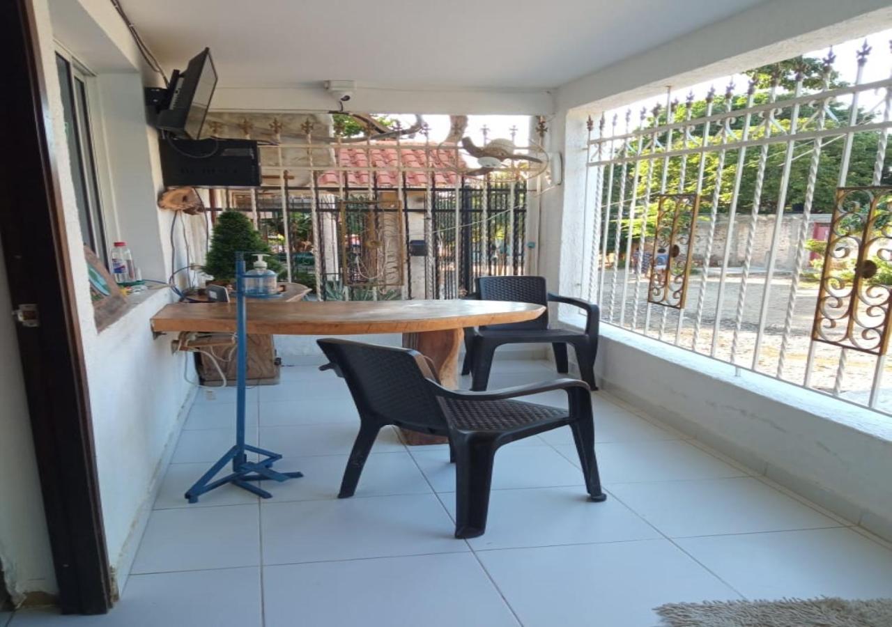 Hostal Taganga Sunset Exterior photo