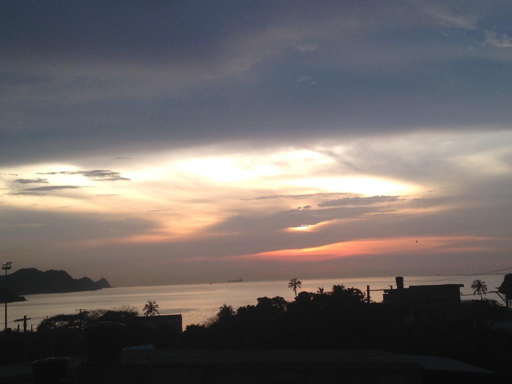 Hostal Taganga Sunset Exterior photo