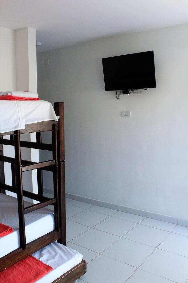 Hostal Taganga Sunset Exterior photo